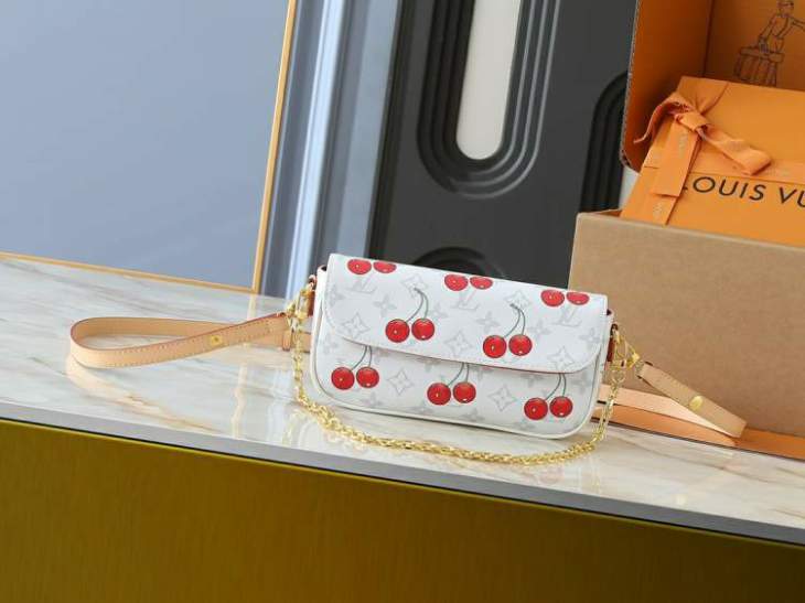 Picture of Louis Vuitton Handbags _SKUfw201145890fw